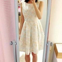 のんちぇる様専用！titty&co花柄ワンピのサムネイル