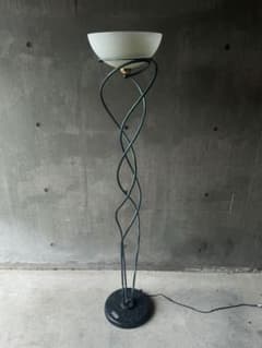 スパイラルフロアライト　ミッドセンチュリー　スペースエイジ　ポストモダン スパイラルフロアライト ミッドセンチュリー スペースエイジ ポスト