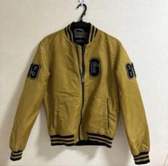 guess ミリタリージャケット　アウター　ブルゾン　ユニセックスのサムネイル