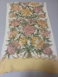 Salvatore Ferragamo ストール シルク スカーフ 花柄のサムネイル