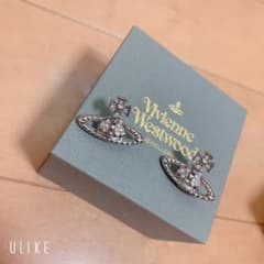 ヴィヴィアンウエストウッド ピアスのサムネイル