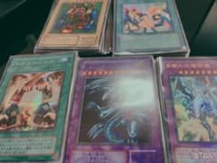遊戯王 約50枚 傷あり 引退品のサムネイル