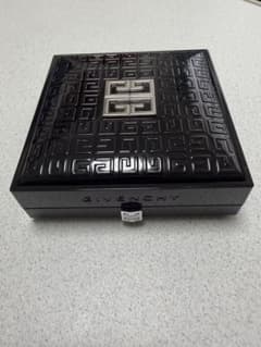 GIVENCHY PRISME LIBREクッションファンデケース 新品