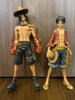 ワンピース ワールドコレクタブルフィギュア 2年前 麦わらの一味セット