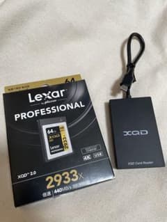 Lexar XQDメモリーカード64GBとカードリーダー　セットのサムネイル