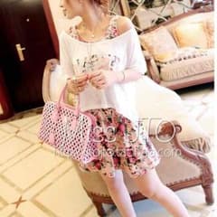 新品、送料無料【即納】プリントTシャツ＆花柄ワンピース2枚セットのサムネイル