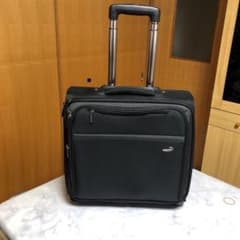 キャリーバッグ スーツケースのサムネイル