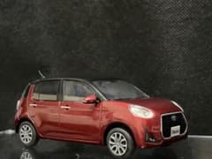 トヨタ Passo カラーサンプル レッド×ブラックのサムネイル