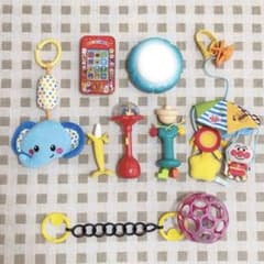 み*つ様 アンパンマン他 ベビーおもちゃ まとめ売り 8点セット ラトル メリー