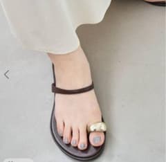 未使用級☆LE TALON ルタロン メタルサムリングサンダル ブラウンS