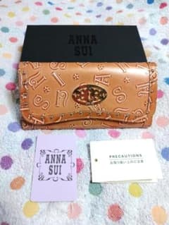 【お値下げ！】可愛い♪ANNA SUI  ハリー長財布のサムネイル