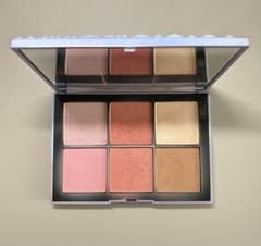 NARS エシリアル オーラ ブラッシュパレット ライトスピード - メルカリ