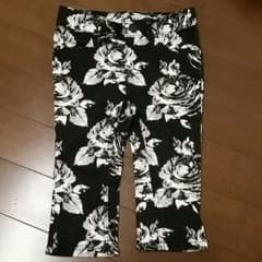 80㎝花柄黒デニム♪のサムネイル