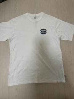 Levi's 半袖Tシャツ ホワイト バックプリント Sサイズのサムネイル