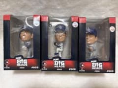 FOCO Mini Big Heads 大谷翔平 ボブルヘッド 3体セット - メルカリ