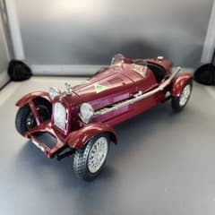 ALFA ROMEO 2300 MONZA (1934)1/18のサムネイル