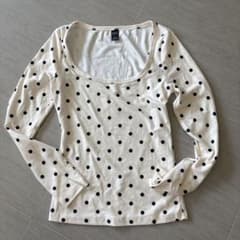 SHEIN DAZY 秋 新作 ドット柄 フィットロング袖Tシャツのサムネイル