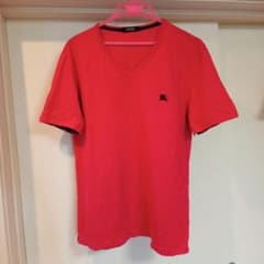 BURBERRY BLACK LABEL Vネック Tシャツ レッド - メルカリ