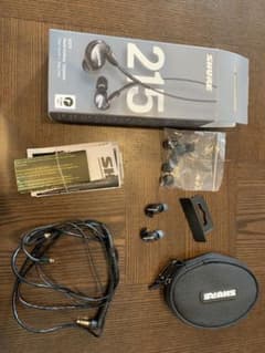 SHURE SE215 イヤホンのサムネイル