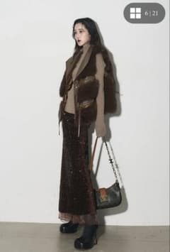 andrea&co. フェイクファーライダースベスト スパンコールスカート