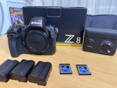 Nikon Z8 ｜純正バッテリー3個・CFexpress128GB×2付き Nikon Z8 ｜純正バッテリー3個・CFexpress128GB×2付き - メルカリ