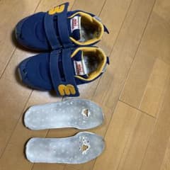キッズ　スニーカー　ミキハウス　18.5cmのサムネイル