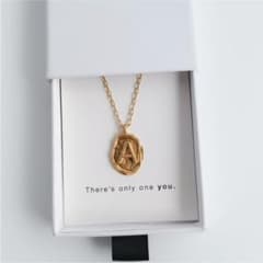 zara イニシャルネックレスBのサムネイル