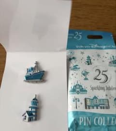 東京ディズニーシー 25周年 ピンバッジセット - メルカリ