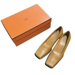 HERMES エルメス　パンプス　ハイヒール　レザー　極美品　37.5 ベージュ エルメス 新品 ベージュ レザー スクエアトゥパンプス 35.5 箱付き