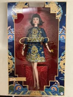 激レア！　バービー　Barbie　ルーナーニューイヤー グオ・ペイのサムネイル