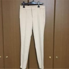 新品・未使用☆ZARA センタープレスパンツのサムネイル