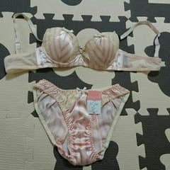 新品★レディース 下着 上下セットのサムネイル
