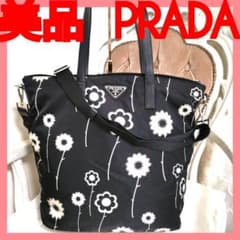 美品】プラダPRADA サフィアーノ2way肩掛けトートバッグ黒 花柄 鑑定済
