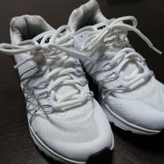 ☆★みっちゃん様専用★☆NIKEナイキシューズ白  25センチ☆のサムネイル