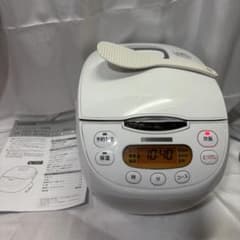 美品25年製】ヤマダセレクト マイコン炊飯器 5.5合 YEC-M10G1 - メルカリ