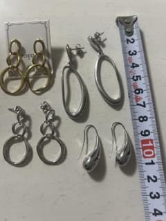 ピアス 4点セット まとめ売りのサムネイル