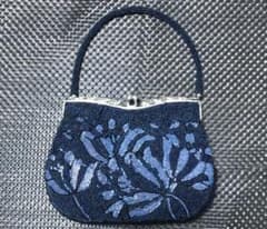ビーズバッグ　昭和レトロ　花柄　花のサムネイル