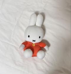 Dick Bruna ミッフィー ぬいぐるみ オレンジ服のサムネイル