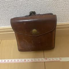 イルビゾンテ　財布のサムネイル