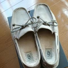 ugg モカシンのサムネイル