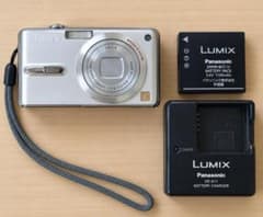 Panasonic LUMIX DMC-FX07 デジタルカメラのサムネイル
