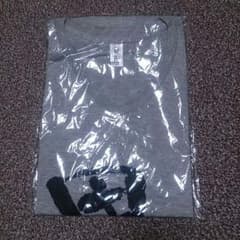 久保ユリカ 胃痛Tシャツのサムネイル