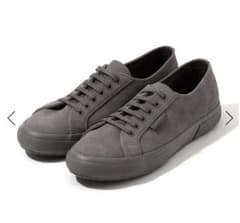 別注SUPERGA×TOMORROWLAND スエードスニーカー25〜25.5のサムネイル
