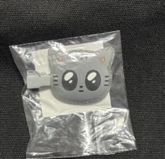 TXT カプセルトイ ヘアクリップ ダゴニャン - メルカリ