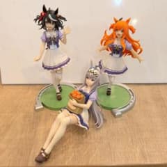 ウマ娘 フィギュア 4体セット１体新品箱入りのサムネイル