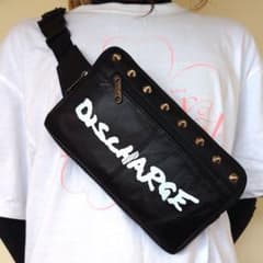 DISCHARGE スタッズ付きボディバッグのサムネイル
