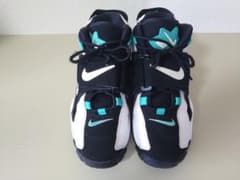 NIKE エアバラージ ミッド カバナ 25.5のサムネイル
