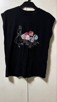AG by aquagirl 不思議の国のアリス 刺繍 Tシャツのサムネイル