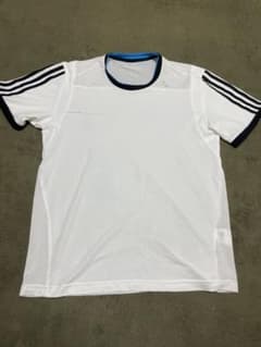 adidas ホワイトメッシュシャツのサムネイル