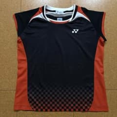 極美品【レア】YONEX バドミントン ウェア NTT東日本 桃田賢斗 XO